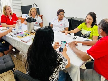 Diretores(as) do SISTA-MS recebem a visita da Vereadora Luiza Ribeiro