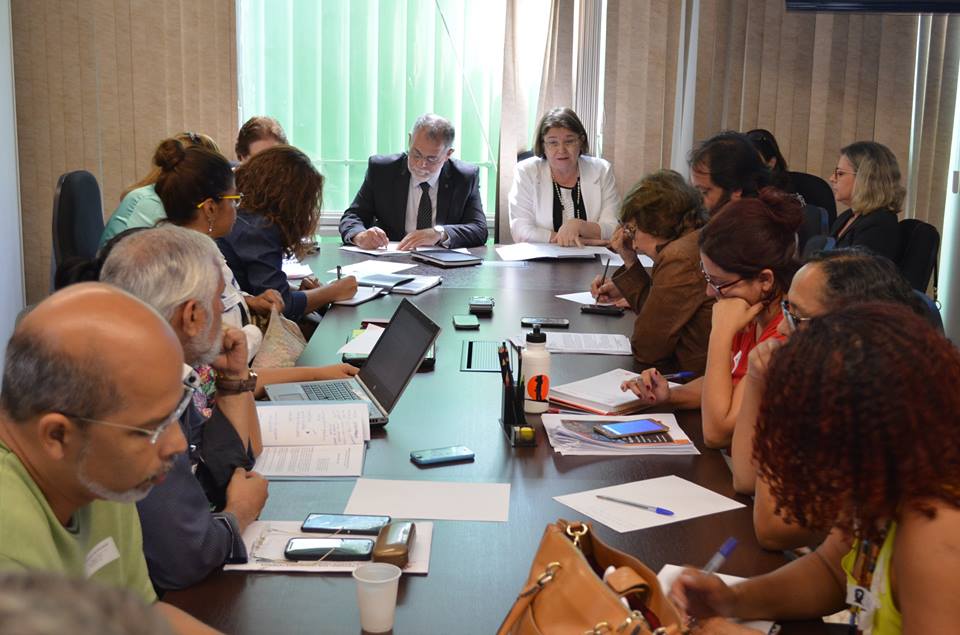 Tema será abordado de forma detalhada na quarta reunião do grupo de trabalho. Discussão sobre a sétima cláusula do termo de Acordo de 2015 suscita insatisfação sobre a extinção de cargo