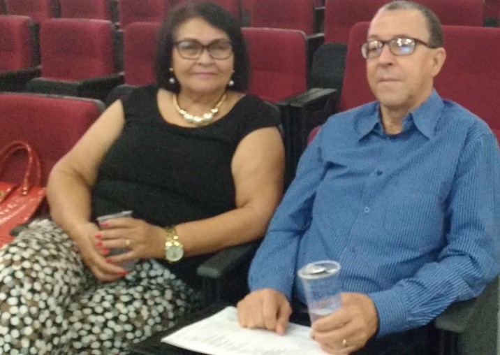 Adeilza e José Ribeiro, da assessoria contábil do sindicato, presentes na assembléia de prestação de contas