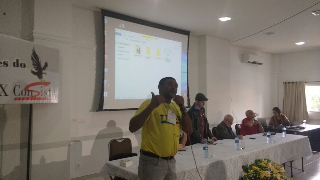 Lucivaldo Santos e Márcio Saravi, da comissão organizadora, abrem o evento